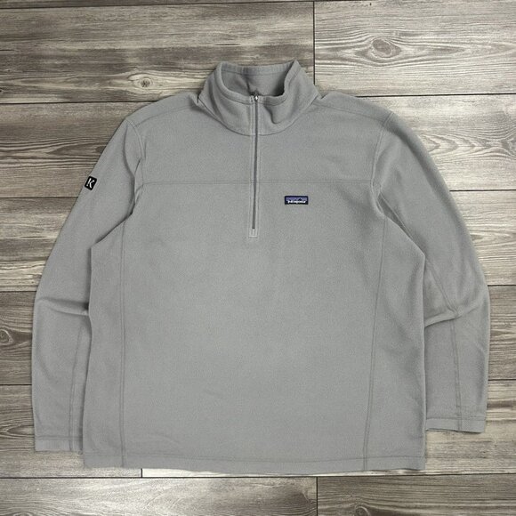 Patagonia Quarter Zip Light Fleece Sweater - Picture 1 of 6